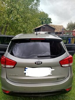 Kia Carens REZERVOVANÉ - 14