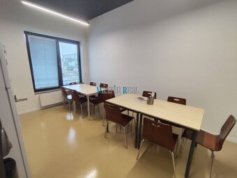 Polyfunkčný priestor s parkovaním v Nitre - 14