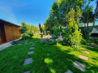 Rodinný dom s podnikateľským potenciálom vo výbornej lokali - 14