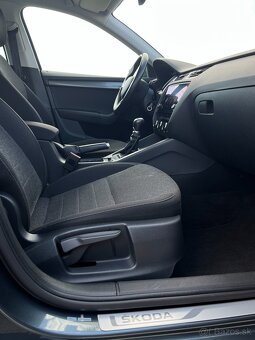 ŠKODA OCTAVIA  3 COMBI 2.0TDI 110KW SOLEIL - 14