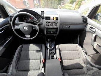 VW Touran 1.9TDi DSG - 14