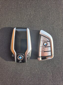 BMW 520d xDrive Sport line, ťažné, nezavisle kúrenie (bufik) - 14