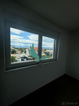 Apartmán so strešnou terasou len 100m od pieskovej pláže - 14