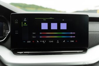 Škoda Octavia 4 -2022- Combi 2.0 TDI Style - NEBÚRANÉ - 14