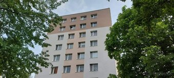 Prenajmem 3-izbový byt Nová Dubnica 74m² - 14