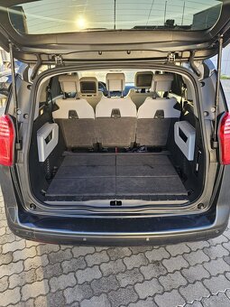 Peugeot 5008 - 14