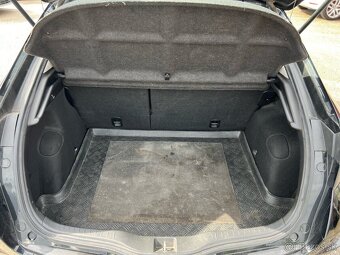 Honda Civic 1.8 V-Tec benzín, 103kW, MT/6, rok:12.2011. - 14