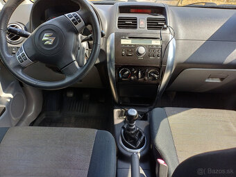 suzuki sx4,1,9did,88kw4x4,čierna met.r.v.2009,full,kup. SR - 14