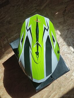 Motokrosová prilba - 14