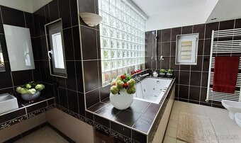 PREDAJ - viacgeneračný rodinný dom v obci Mužla. ODPORÚČAME - 14