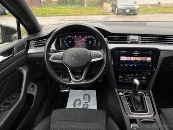VW Passat R-line 2021 2.0TDi Dsg 110kw VIRTUAL/WEBASTO - 14