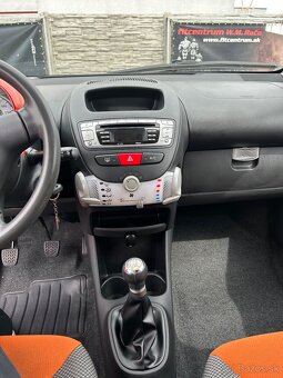 Predám auto TOYOTA AYGO - 14