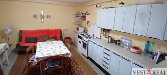 Na predaj rodinný dom s garážou, pozemok 1281m2 Dolná Krupá - 14
