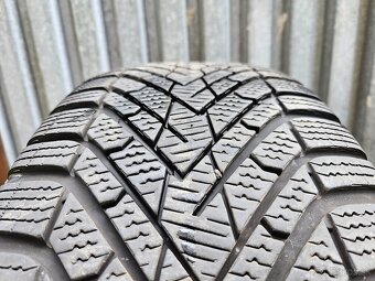 Atraktívna, orig. zimná sada VOLVO - 5x108 r17 + 235/60 r18 - 14