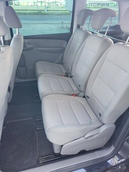 Predám Seat Alhambra 2.0TDI ,103kw , 4x4,7 miestne - 14