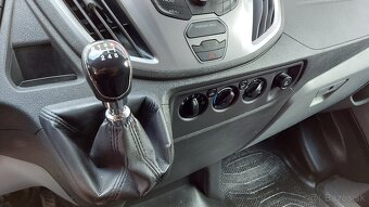 Ford Transit Van 2.2 TDCi 74kW L3H2 + ťažné zariadenie - 14