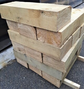 dubové fošne, hranoly a podvaly - 14