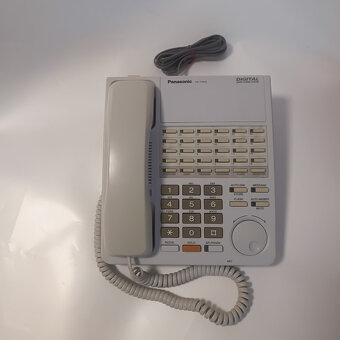 Predám 16 modelov retro telefóny od 60-tých rokov. - 14