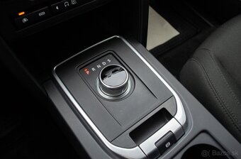 Land Rover Discovery Sport 2.0L TD4 SE AT - 14