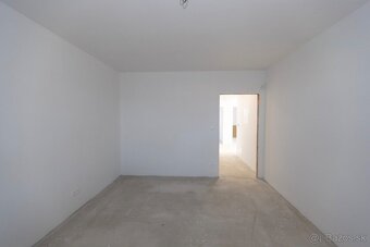 4-izbový rodinný dom - 14