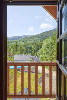 Predaj 4 izbový zrub pri lese, 7,5á pozemok, Nízke Tatry, EX - 14