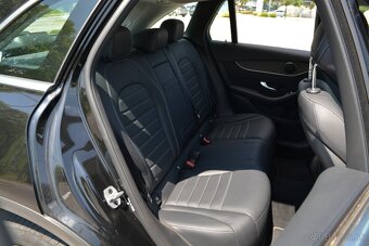 Mercedes Benz GLC 300e 4MATIC Plug-in Hybrid 155 kW 2021 - 14