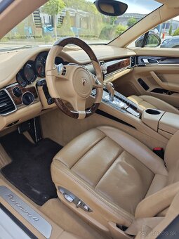 Porsche Panamera 4 - 14