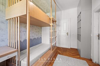 K dispozícii od 1.2.2026 / 4-izbový byt v centre BA - 14