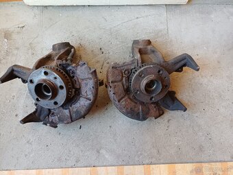 Rozpredám VW Golf 4 kombi 1.6i - 14