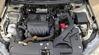 Mitsubishi Lancer - 14