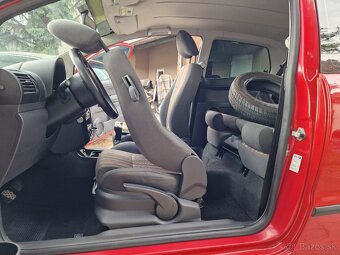Volkswagen Fox 1.2i M5 55k (benzín) - 14