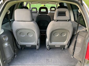 VW Sharan - 14