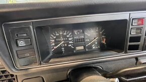 VW Golf Cabrio Mk1, 1,6i 53kW MT5, 1988 - 14