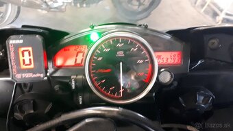 Yamaha YZF R6 - 14