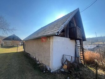 Rodinný dom pri V. Krtíši, pozemok 351 m2 - Malé Straciny - 14