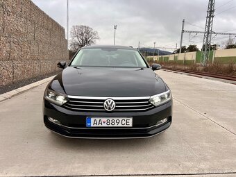 VW Passat Hightline model 2018 Panotama Bez AD blue - 14