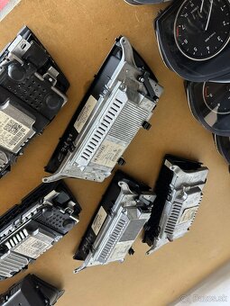 BMW  display F01-F02-F07-F10-F11-F30-F31-E90-91-92-93-E60-65 - 14