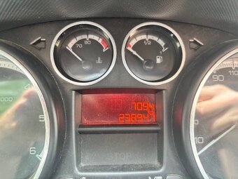 Predám Peugeot 308 SW  r.v.2012 - 14