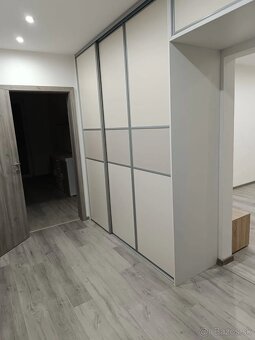 Ponúkam na prenájom 3-iz. byt, začiatok Petržalky, Šusteková - 14