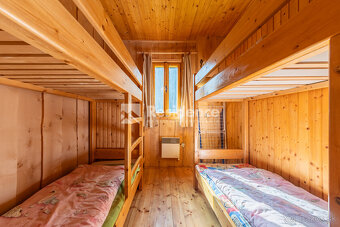 Na predaj čarovná chata uprostred lesa – Liptovský Ján - 14