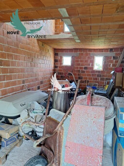 Na predaj dom vhodný na investíciu na ostrove Vir v Chorváts - 14