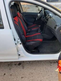 Dacia sandero - 14