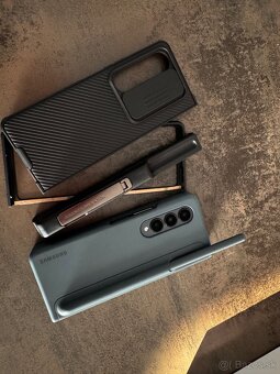 Samaung Z Fold 4 512 GB - 14