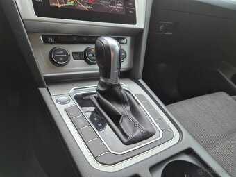 Volkswagen Passat Variant 2.0 TDI BMT Comfortline DSG - 14