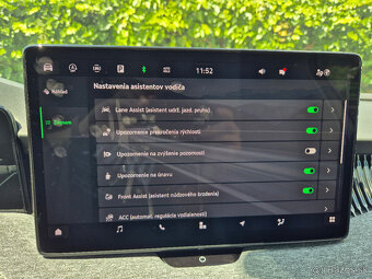 Škoda Superb Combi 2.0 TDI SCR Style DSG, nový model - 14