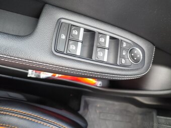 Renault Arkana 1.3 TCe 140 mHEV Intens EDC automat 7st - 14