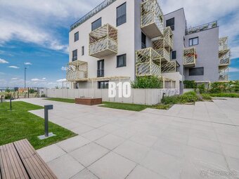 Štýlový svetlý 2i v novostavbe - KOLÍSKY - 14