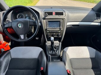 Škoda Octavia RS Combi - 14