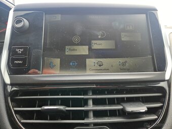 Peugeot 208 1.2 VTi URBAN Soul, Slovenské auto - 14
