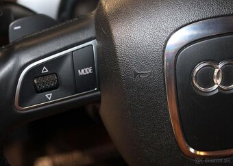 Audi A8 4,2 FSI quattro 4x4 tiptronic benzín automat - 14